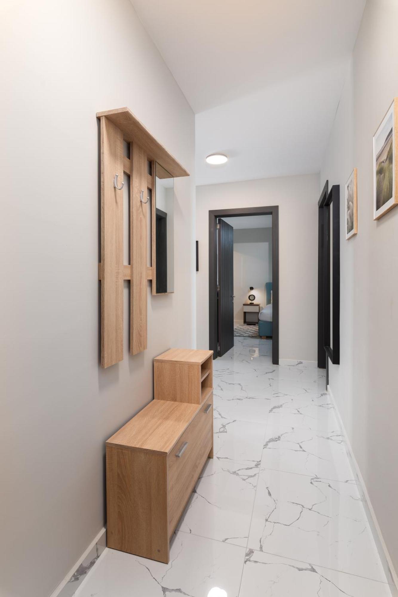 Modern 2Br Cosy Apartment With Large Terrace - Close To Manoel Island & Tigne Shopping Mall スリーマ エクステリア 写真